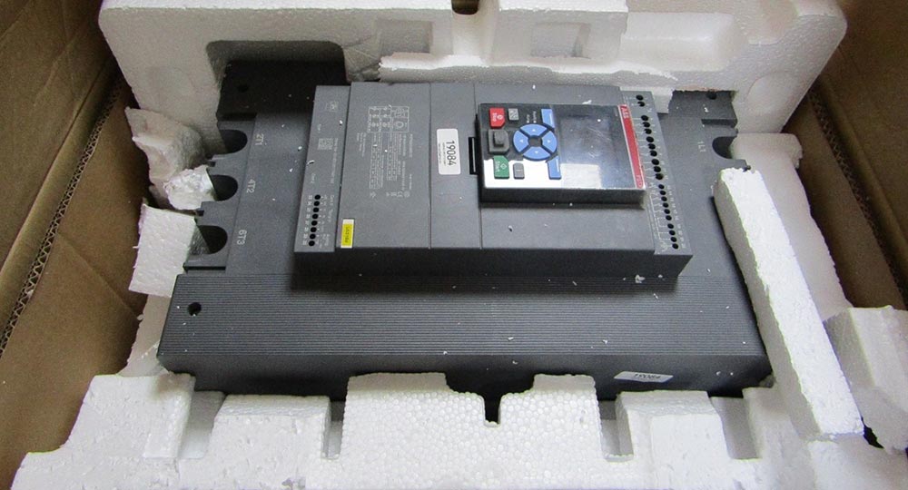 Устройство плавного пуска ABB PSTX300-600-70